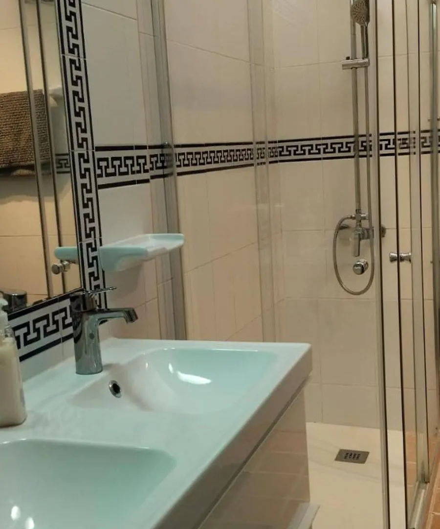 Daire Toni'S Apartament Menorca Cala en Bosch İspanya
